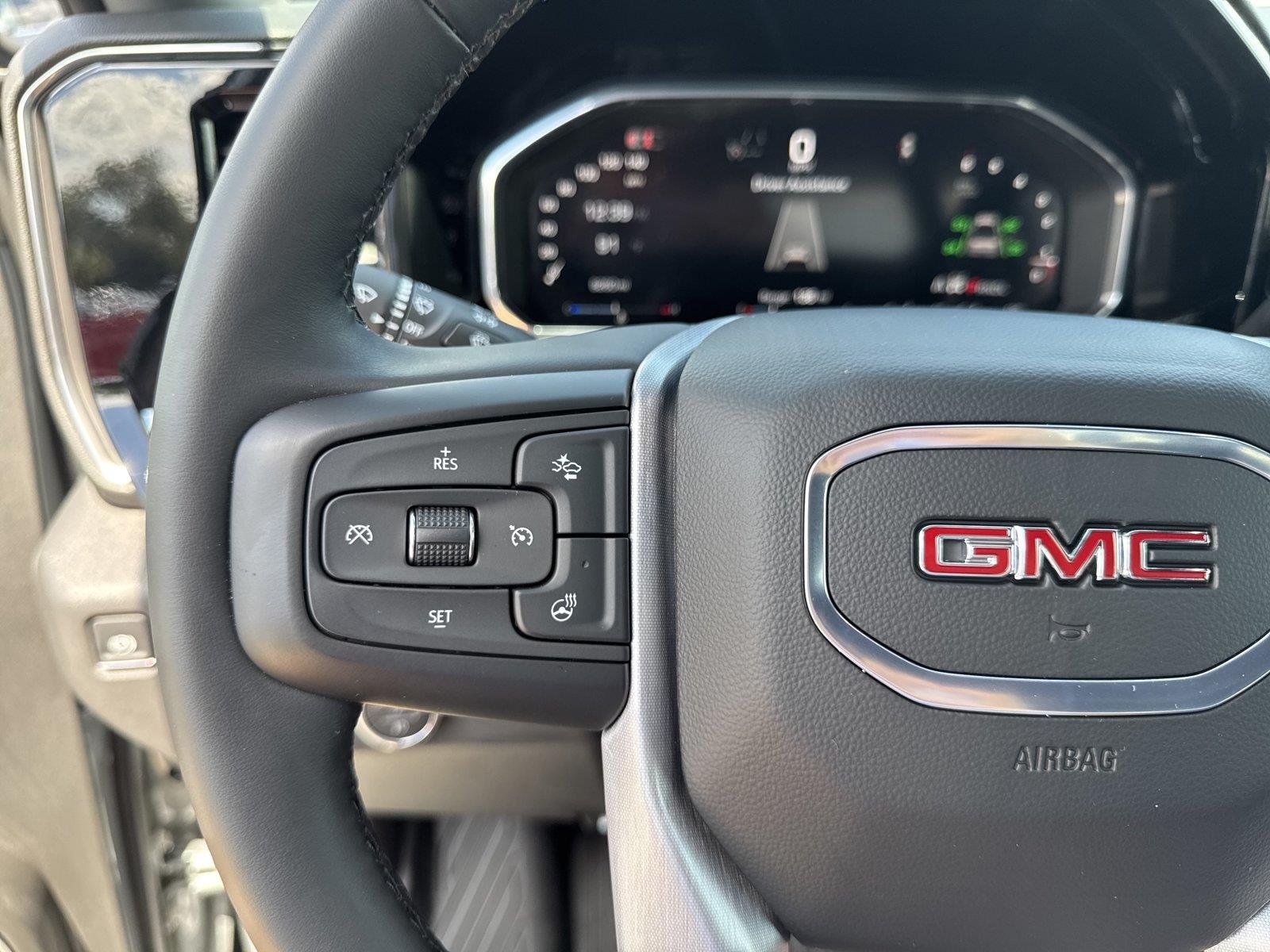 Used 2026 Sterling Metallic GMC Elevation image 21