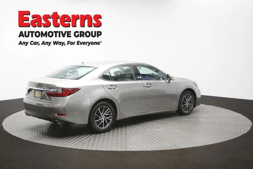 Used 2016 Silver Lexus 350 image 45