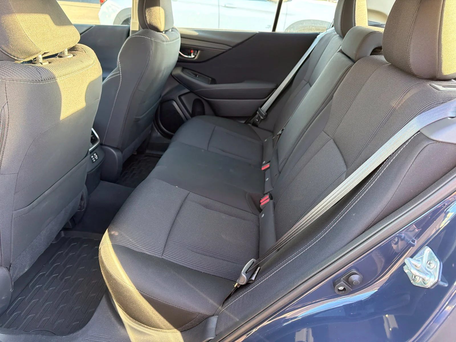Used 2025 Cosmic Blue Pearl Subaru Premium image 7