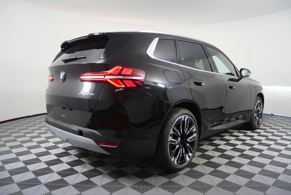 Used 2026 Black Sapphire Metallic BMW 30 xDrive image 6