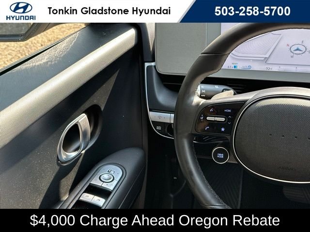 Certified Used 2024 Teal Hyundai SE image 28