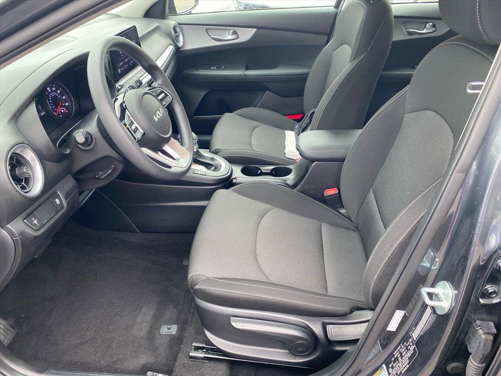 Certified Used 2023 Gravity Gray Kia LXS image 10