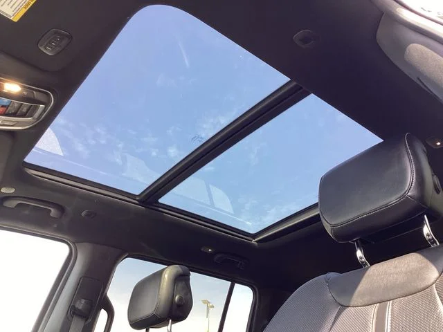 Used 2022 Bright White Clearcoat Jeep Series III image 23