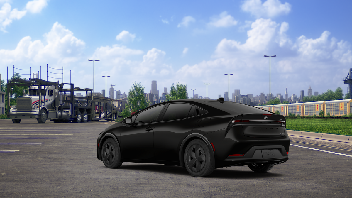 New 2027 Inked Toyota LE image 6