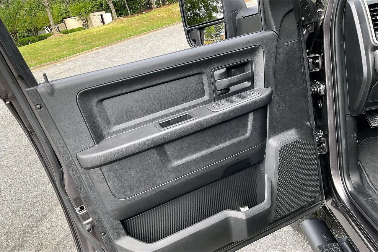 New 2026 Granite Crystal Metallic Clearcoat RAM  image 26