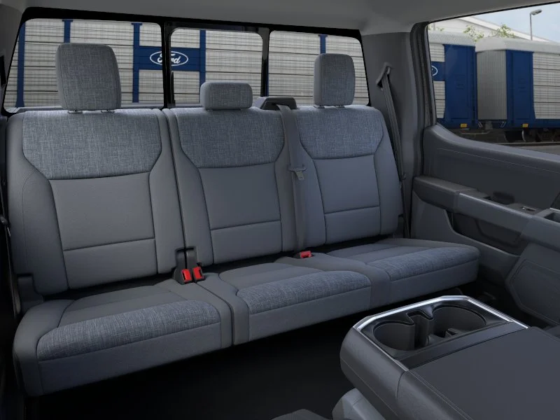 New 2026 Carbonized Gray Metallic Ford XLT image 11