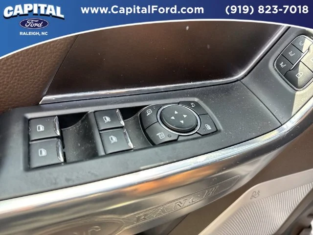 Used 2025 White Ford King Ranch image 21