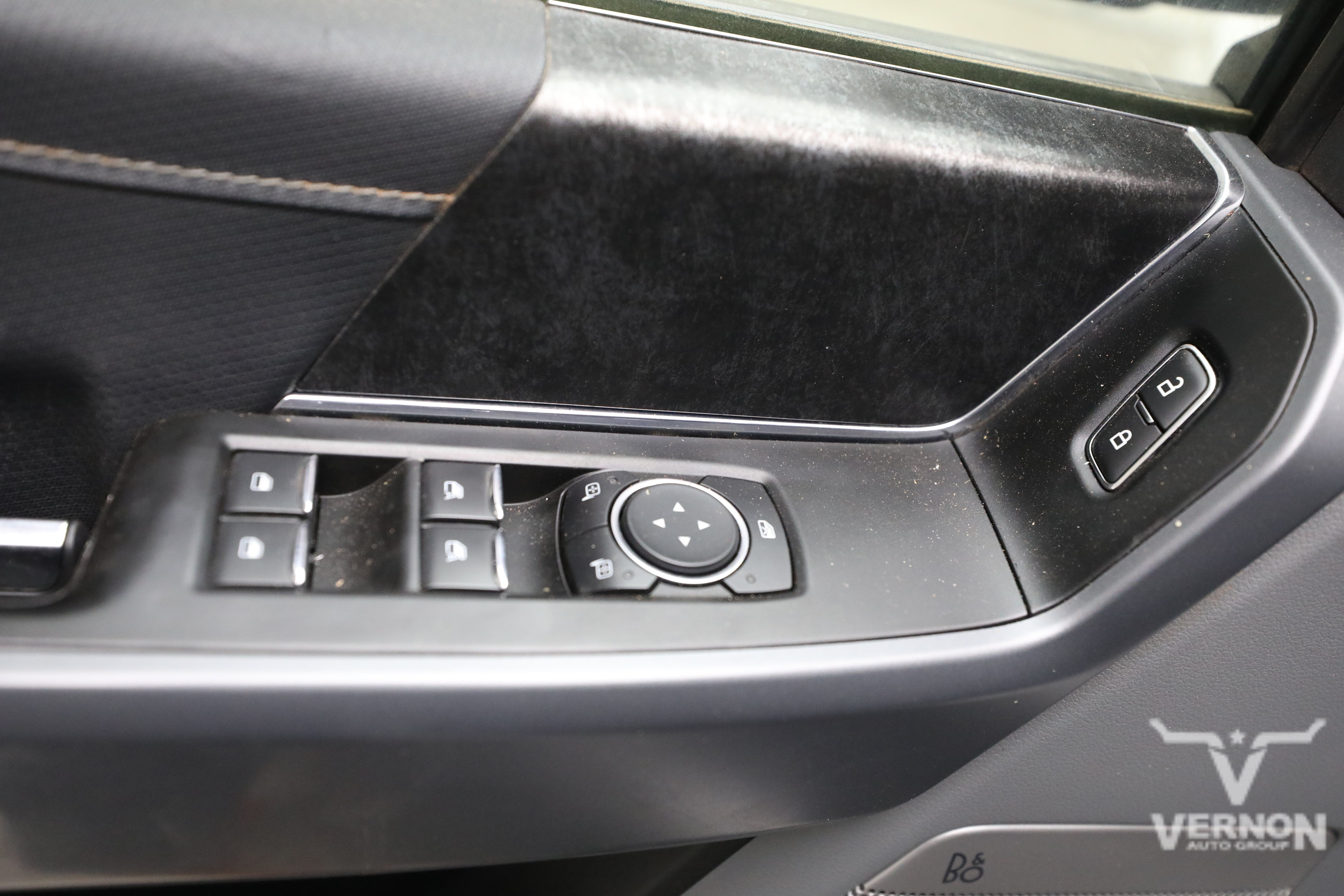 Used 2021 Oxford White Ford Y image 15