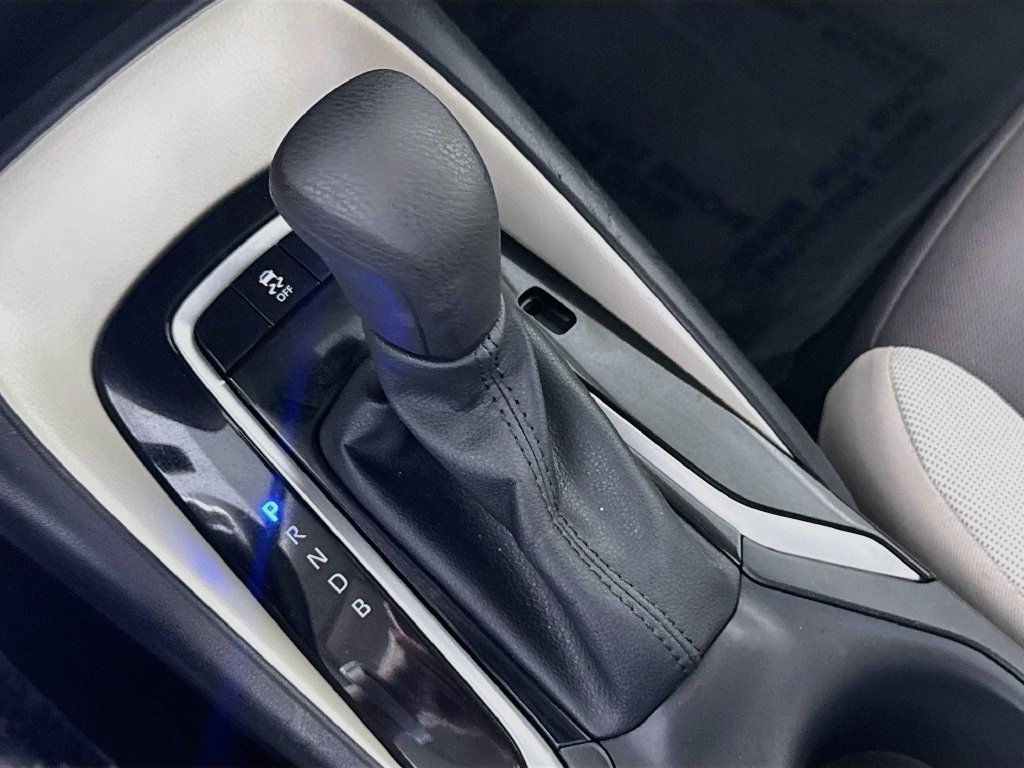 Used 2023 Midnight Black Metallic Toyota LE image 16