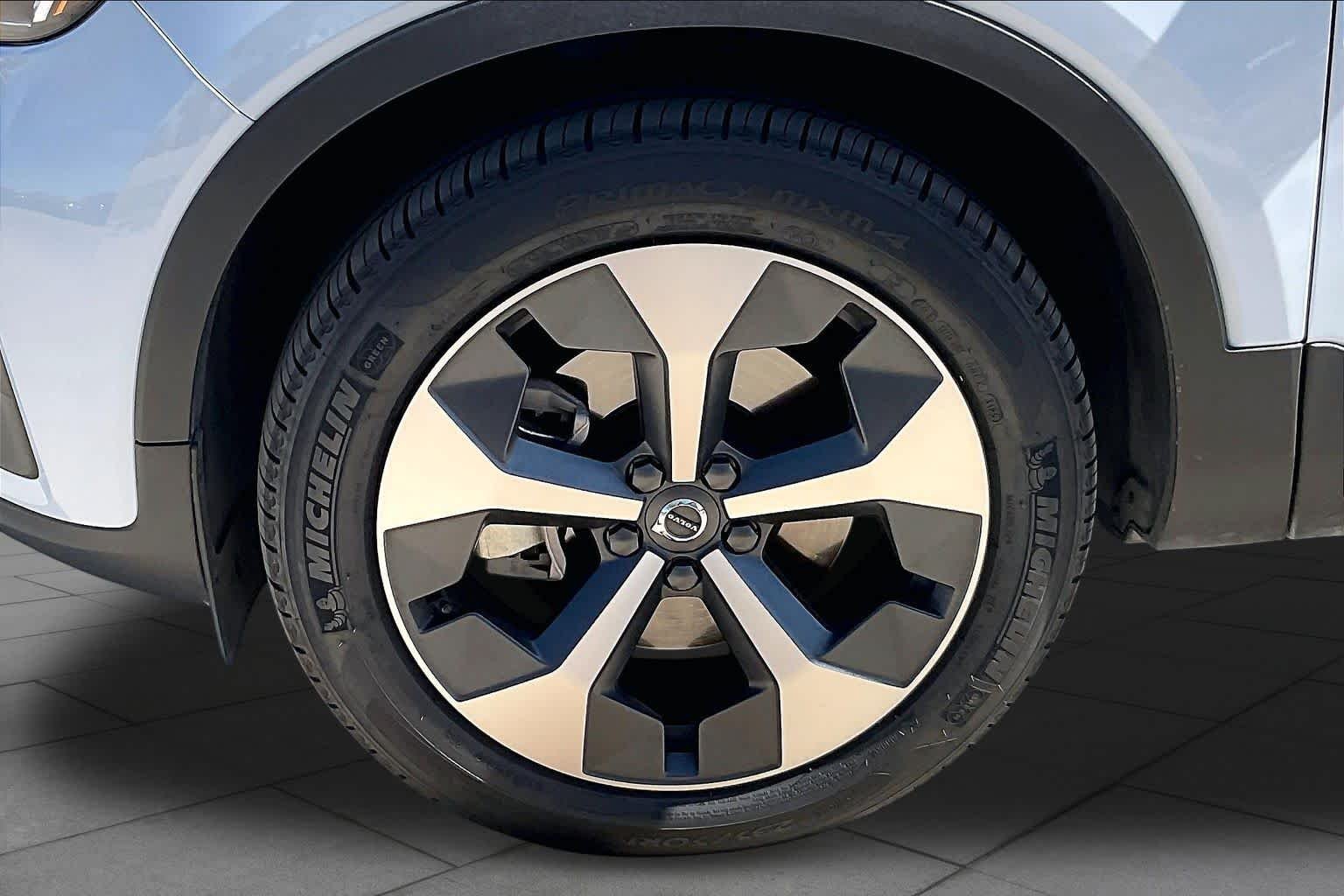 Used 2026 Cloud Blue Volvo Core image 12