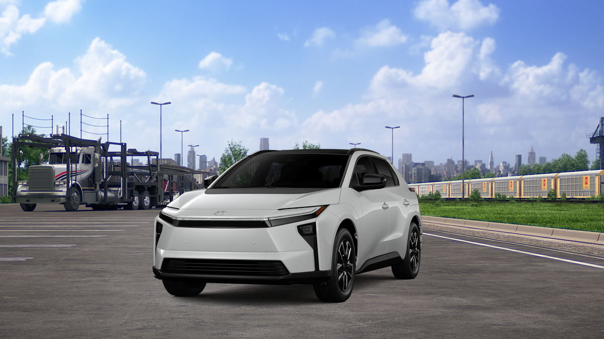 New 2026 Wind Chill Pearl Toyota XLE image 17