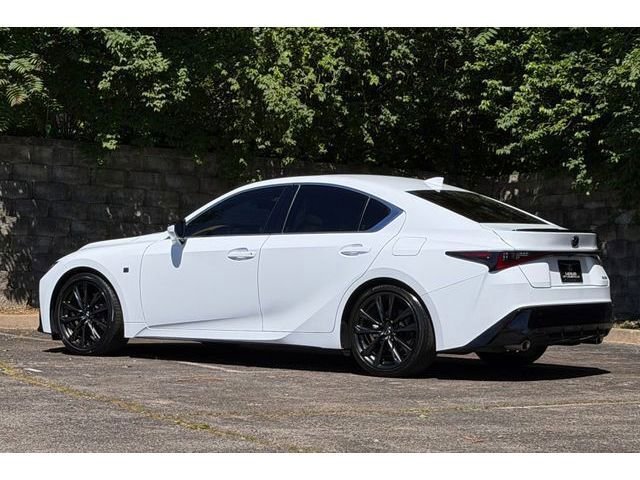 New 2024 ULTRA WHITE Lexus IS 350 F SPORT Design image 8