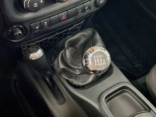 Used 2017 Gray Jeep Unlimited Sahara image 20