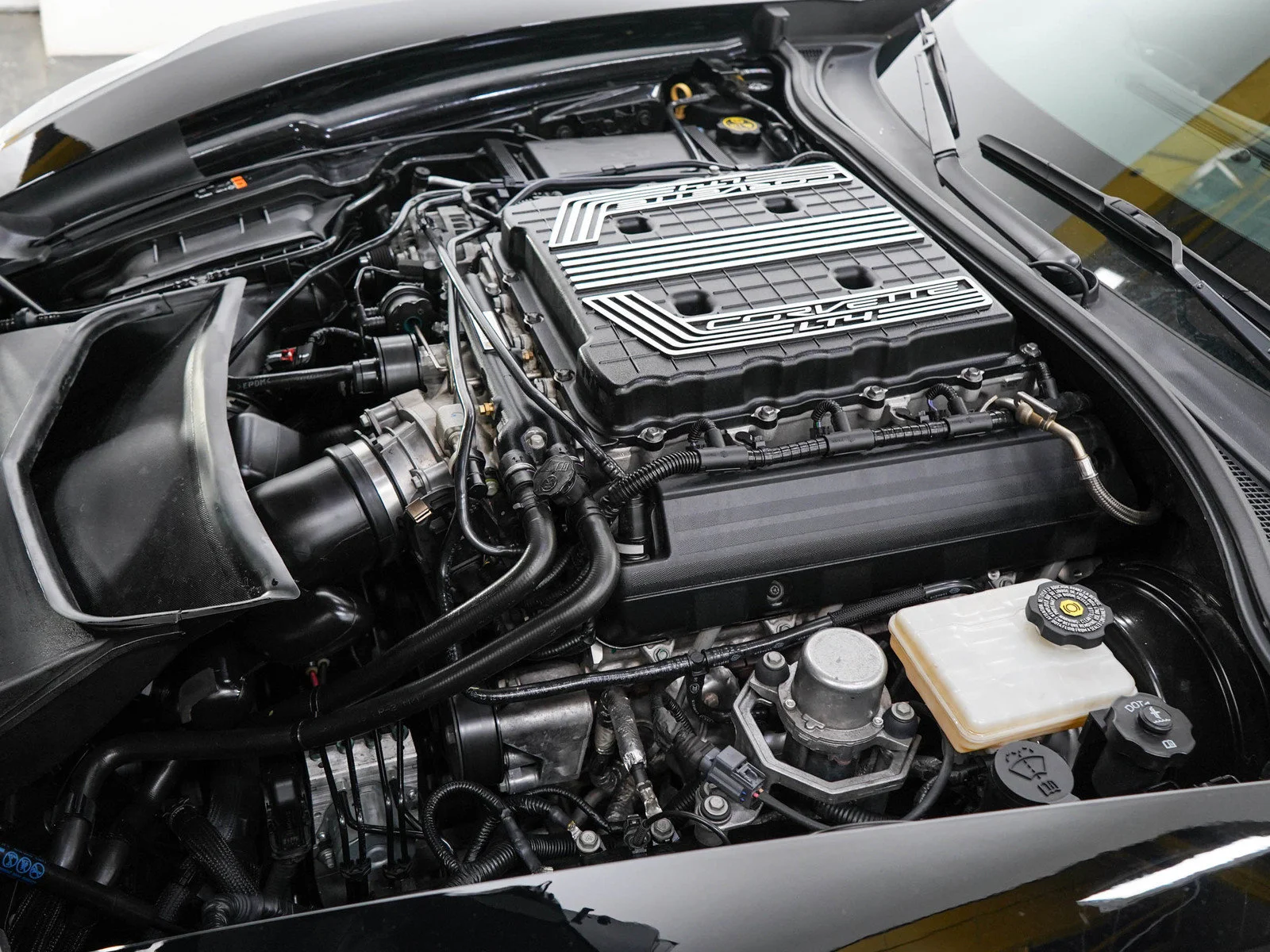 Used 2019 Black Chevrolet Z06 1LZ image 26