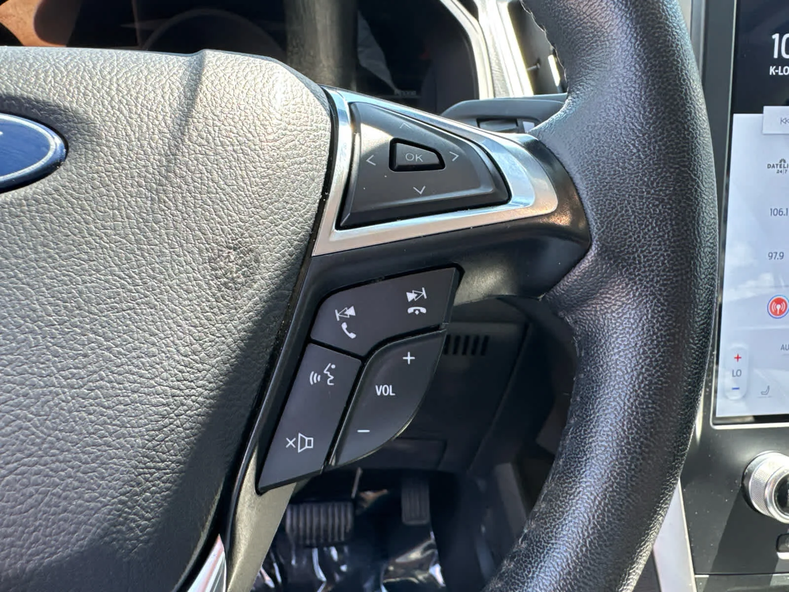 Certified Used 2024 Light Blue Clearcoat Metallic Ford SEL image 33