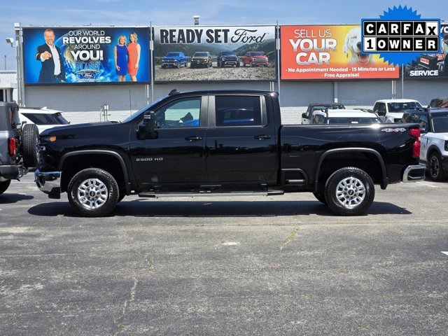 Used 2025 Black Chevrolet  image 4