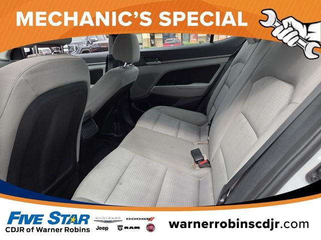 Used 2017 White Hyundai SE image 6