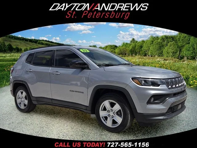 2022 Jeep Compass Latitude's photo