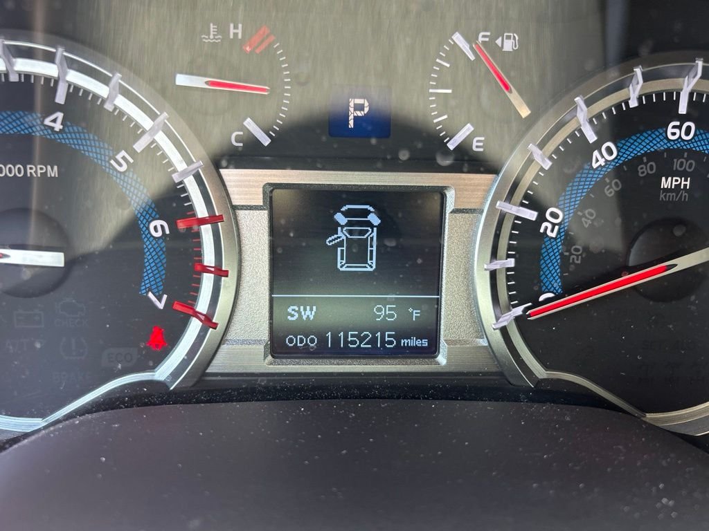 Used 2018 Black Toyota SR5 Premium image 9