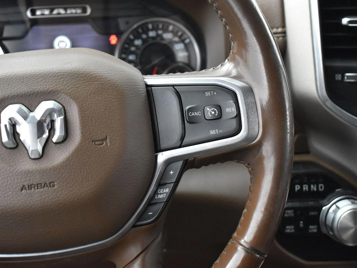 Used 2020 Delmonico Red Pearlcoat Ram Laramie image 18