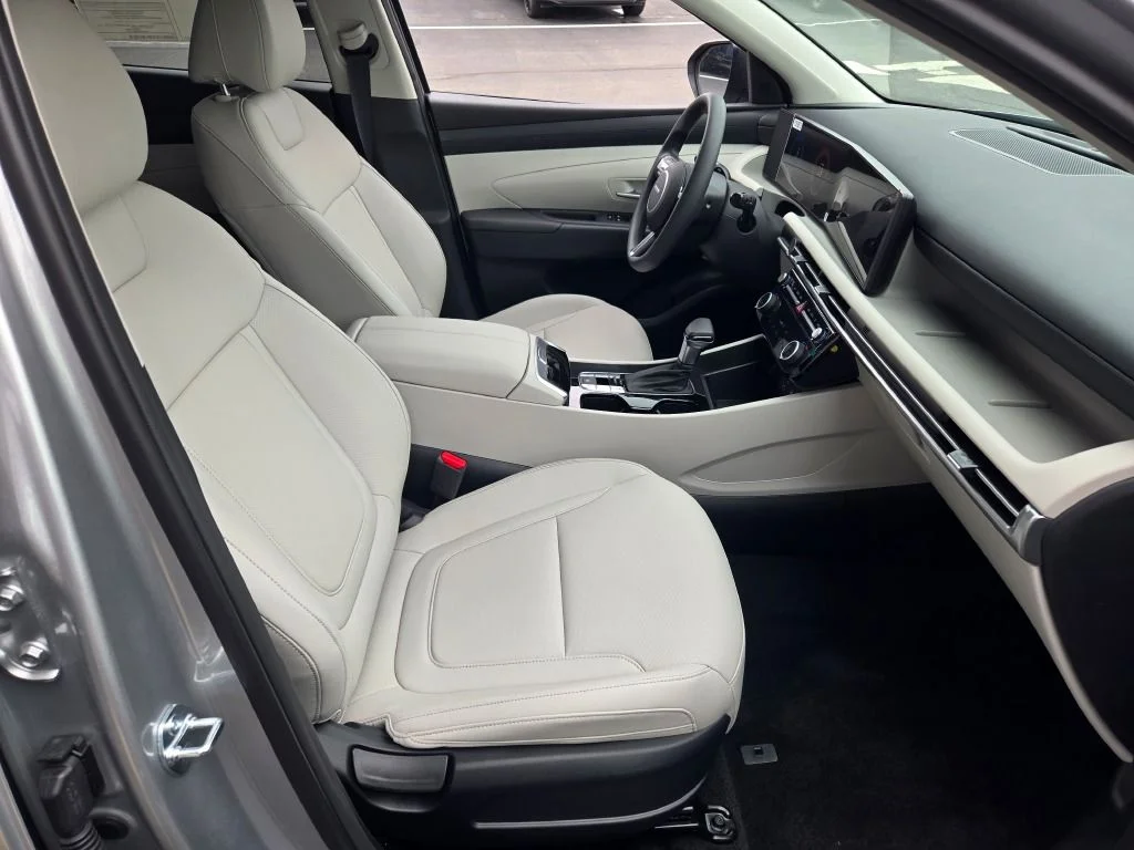 New 2026 Shimmering Silver Hyundai SEL Plus image 6