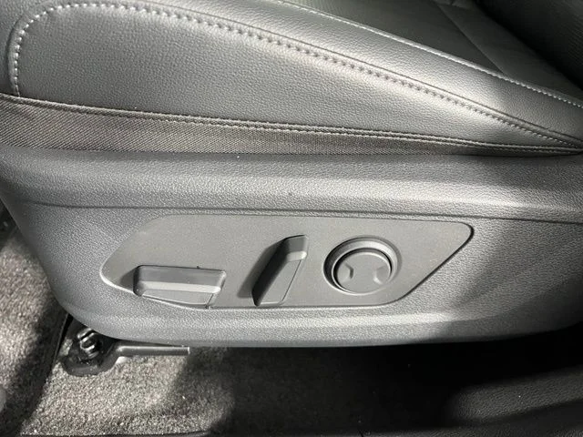 New 2026 Gray Kia EX image 19
