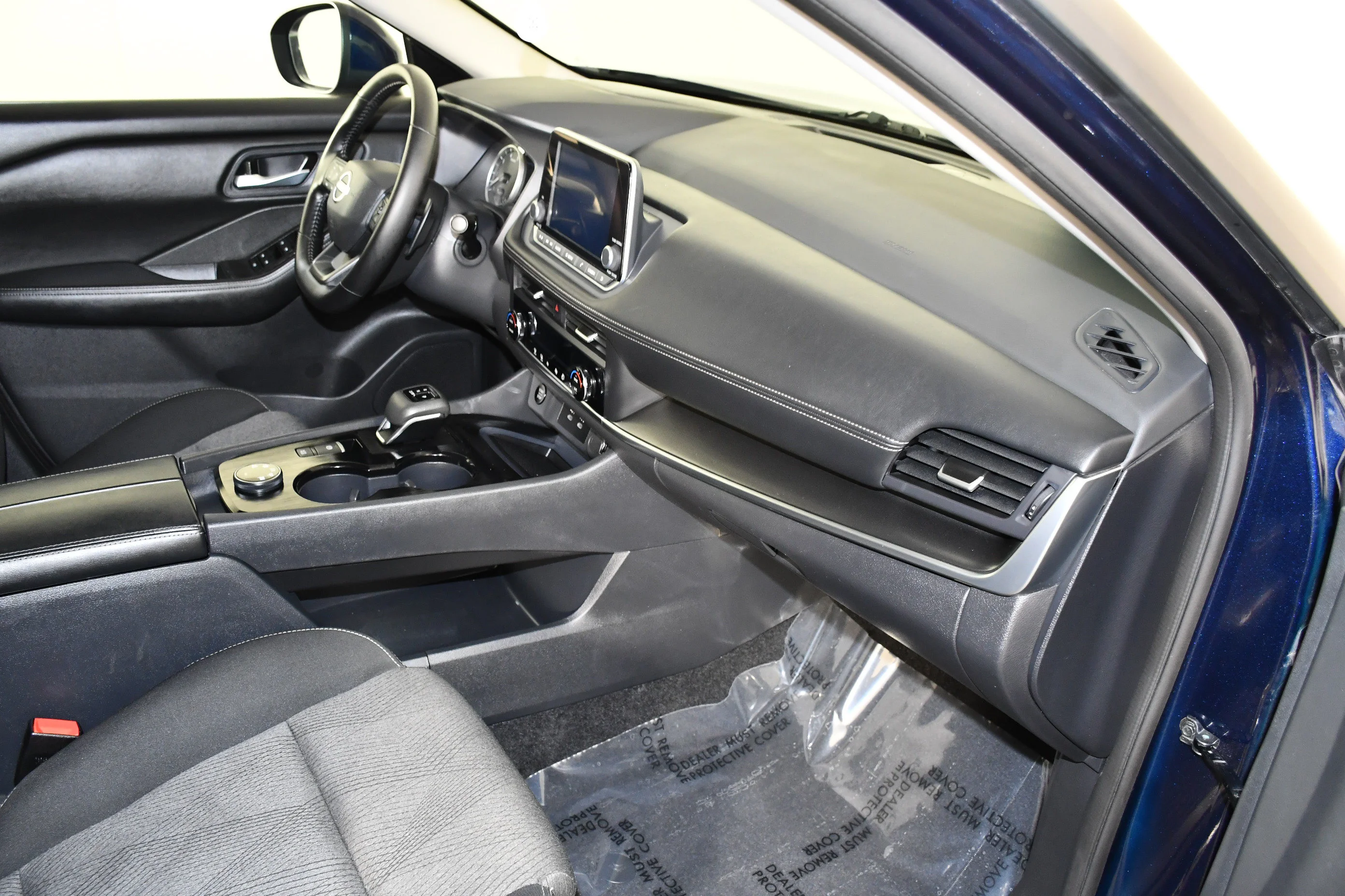 Used 2025 Deep Ocean Blue Pearl Nissan SV image 38