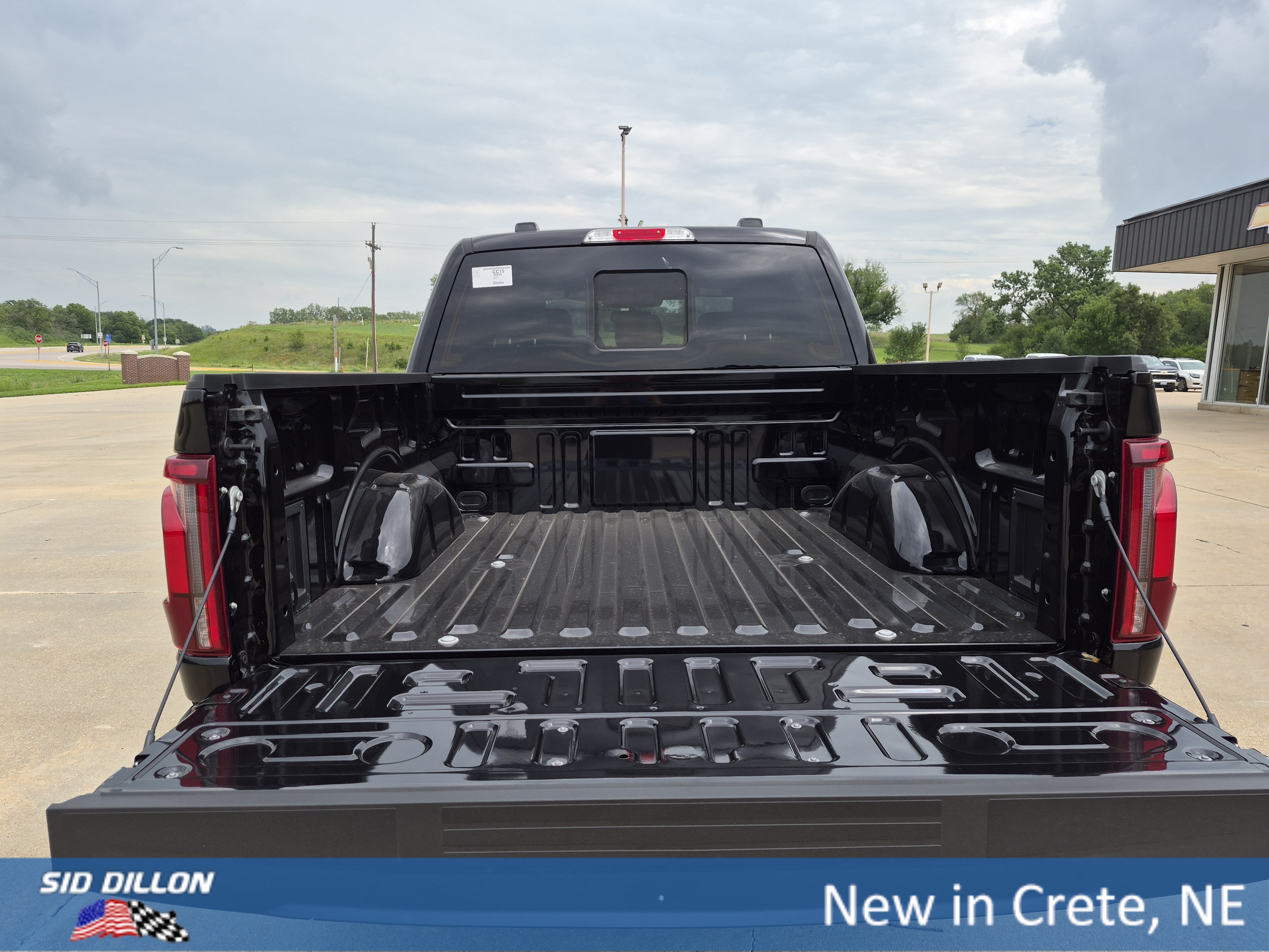 New 2026 Agate Black Metallic Ford Lariat® image 16