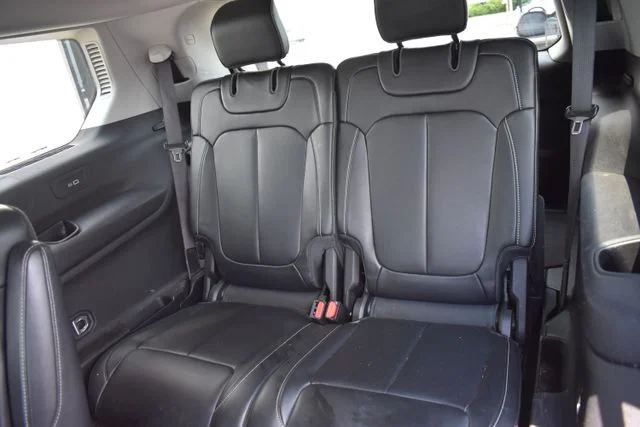 Used 2021 Red Jeep Limited image 15