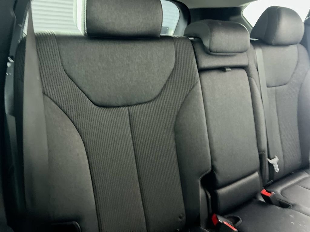 Used 2021 Blue Hyundai SE image 30