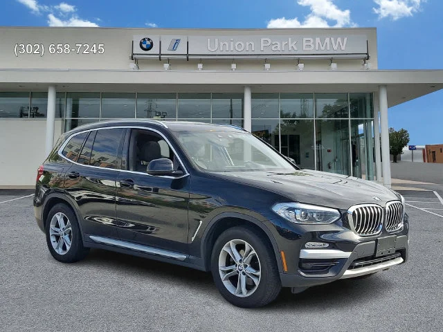 Used 2019 Jet Black BMW xDrive30i image 3