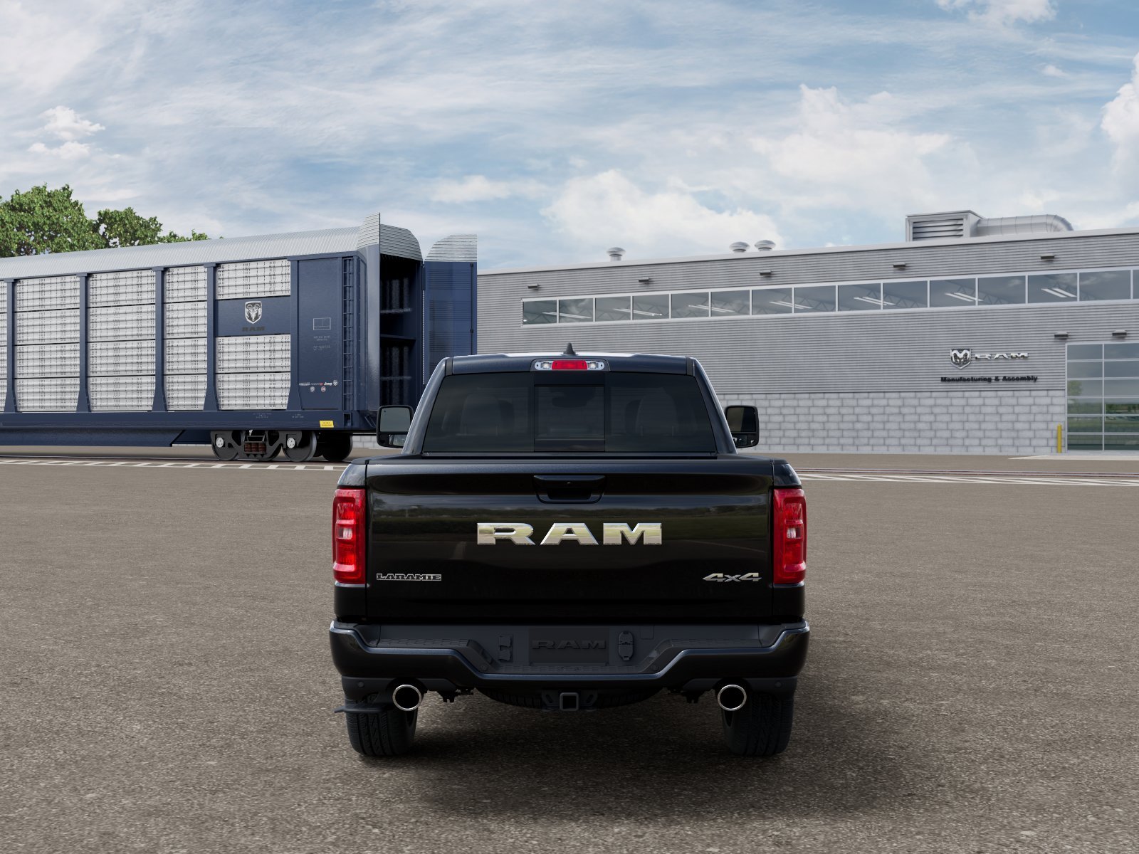 New 2026 Diamond Black Crystal Pearl-Coat Exterior Paint RAM LARAMIE image 7