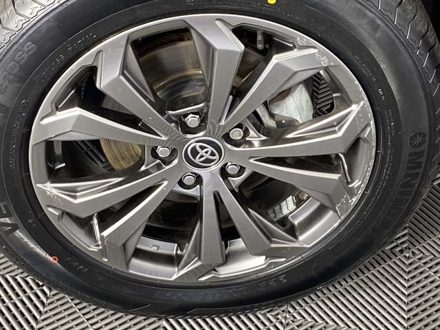 Used 2024 Blue Toyota XLE Premium image 32