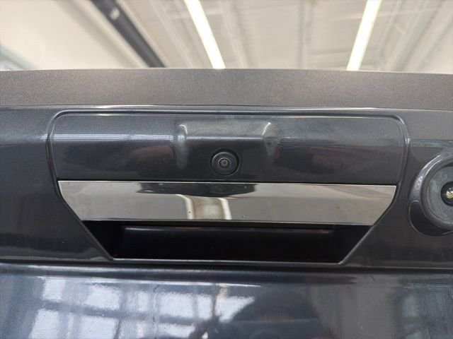 Used 2022 Gray Ford Platinum image 9