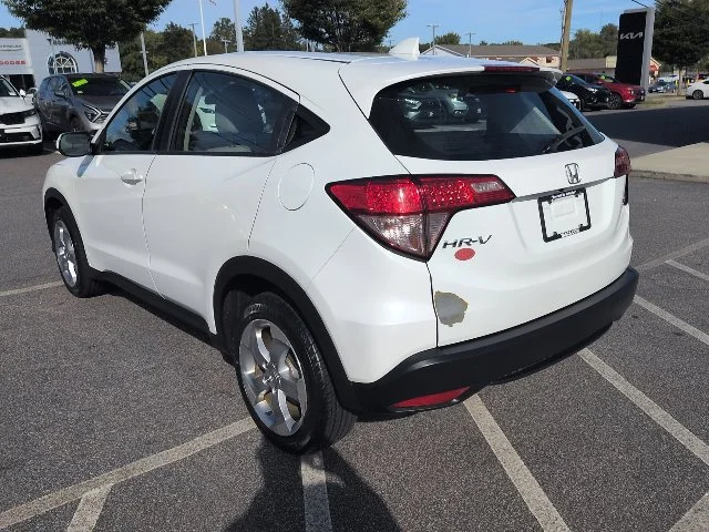 Used 2017 Gray Honda LX image 7