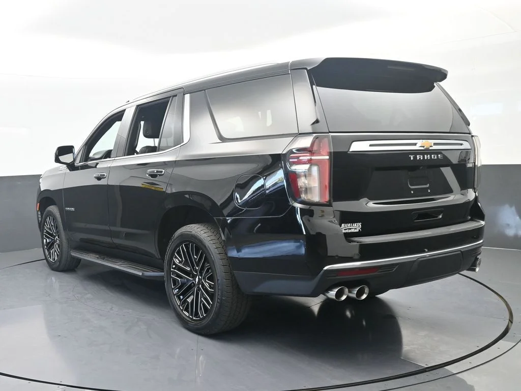 Used 2021 Black Chevrolet High Country image 4