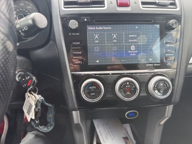 Used 2016 Silver Subaru 2.5i Limited image 5