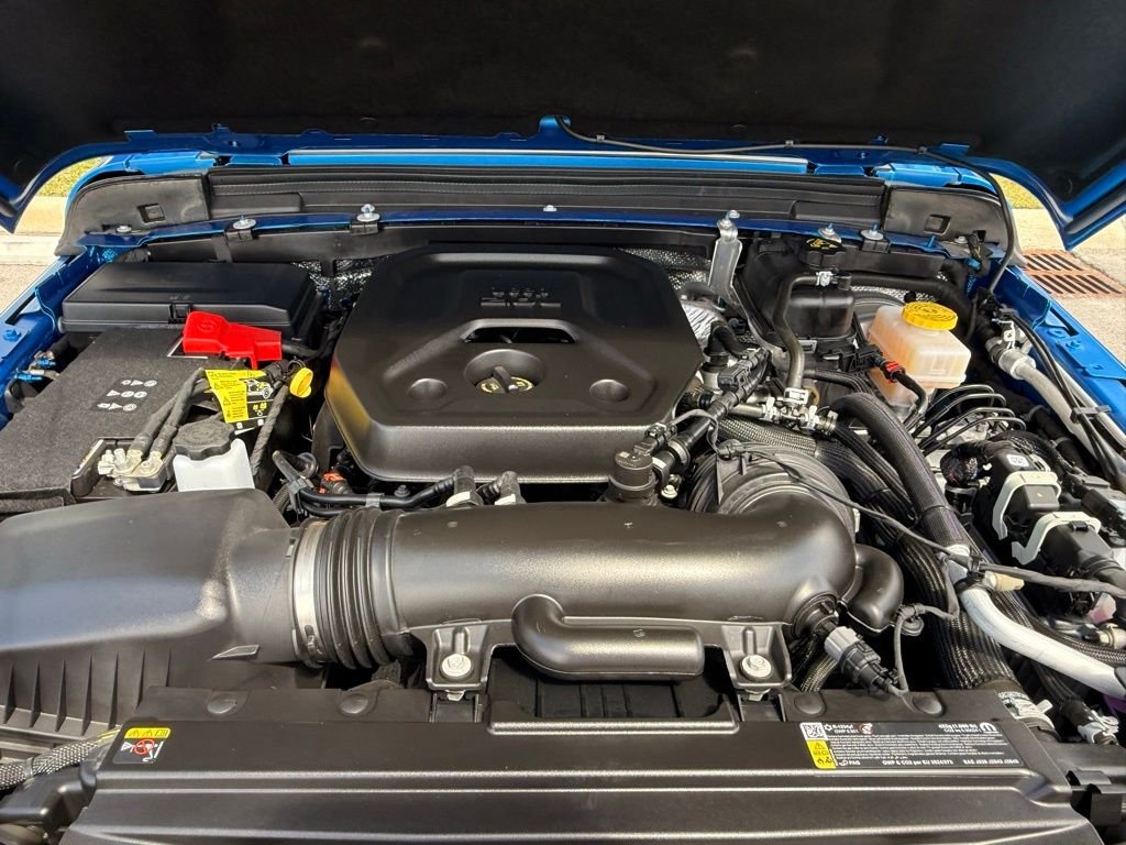 2025 Jeep Wrangler 4-Door Sahara - Photo 33