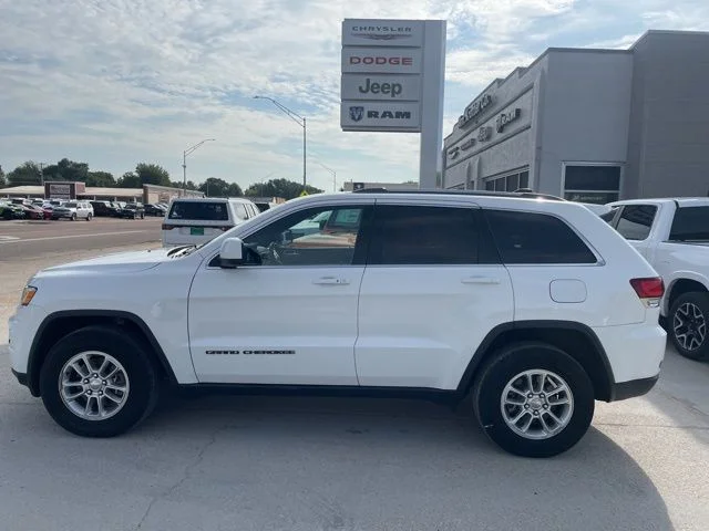 2020 Jeep Grand Cherokee Laredo E