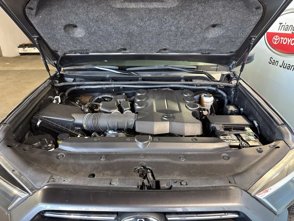 Used 2022 Gray Toyota SR5 image 43
