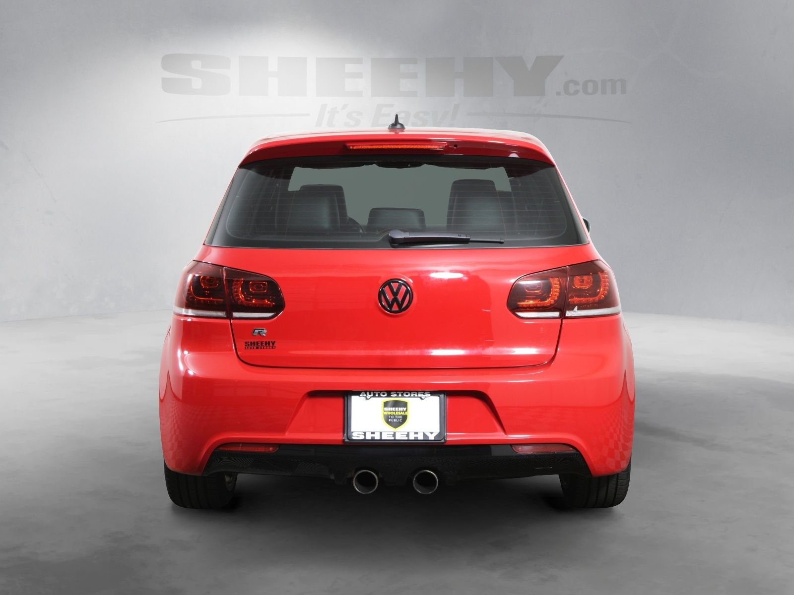 Used 2012 Red Volkswagen R image 13