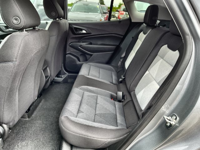 2026 Chevrolet Trax photo 31 of 40