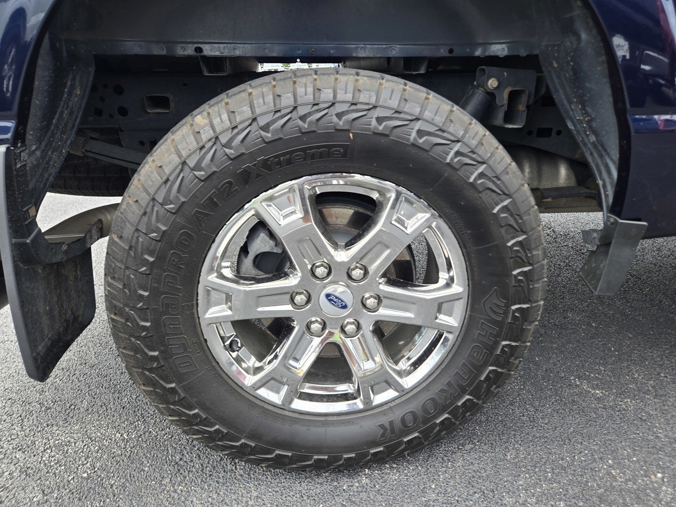 Used 2022 Antimatter Blue Metallic Ford XLT image 40