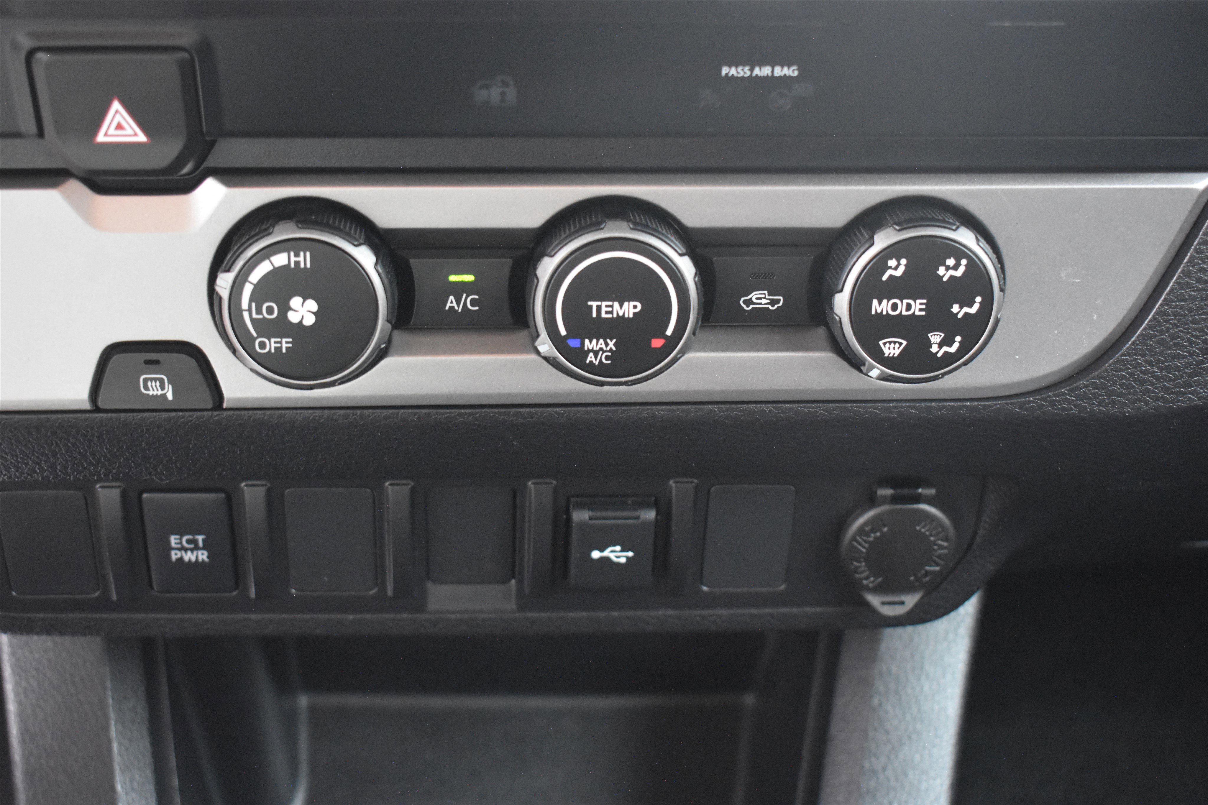 2023 Toyota Tacoma SR5 - Photo 23
