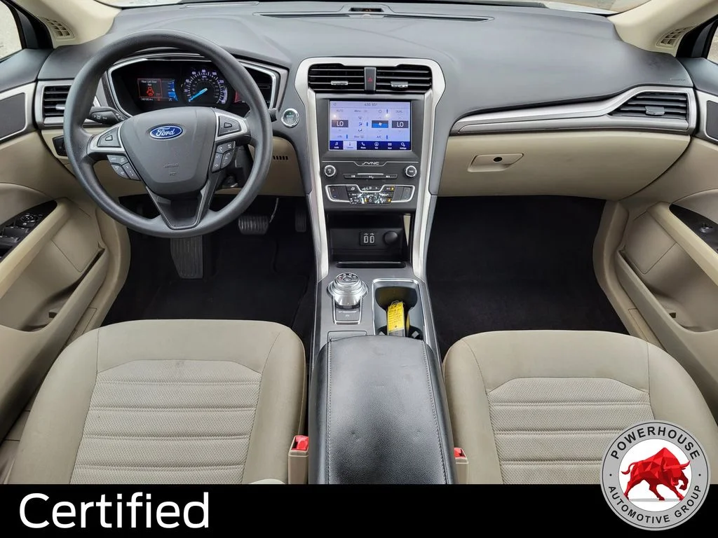 Used 2020 White Ford SE image 17