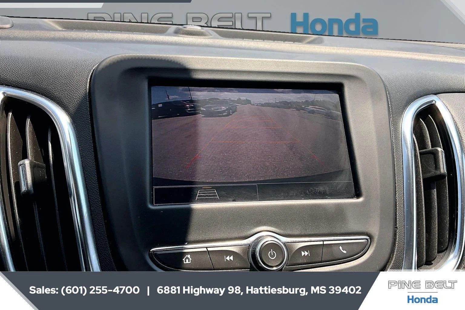 Used 2024 Mosaic Black Metallic Chevrolet LT image 15