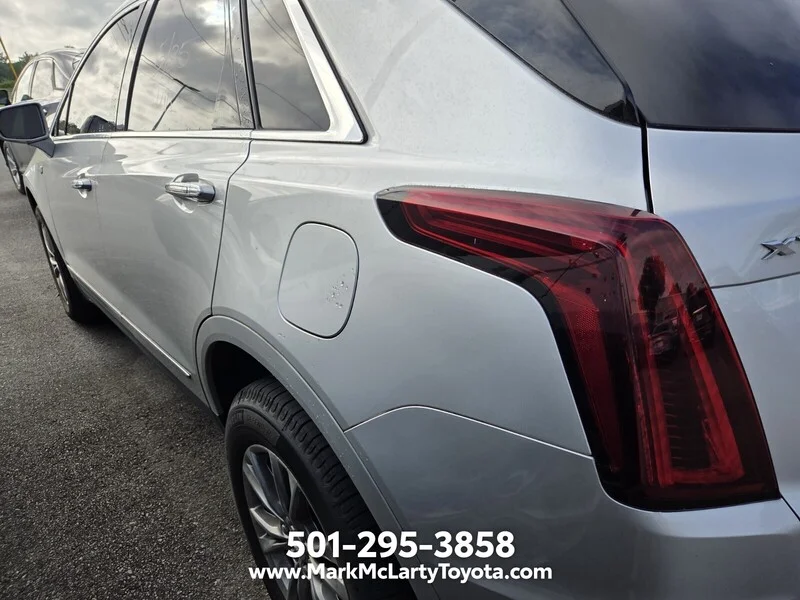Used 2020 Radiant Silver Metallic CADILLAC PREMIUM LUXURY image 7