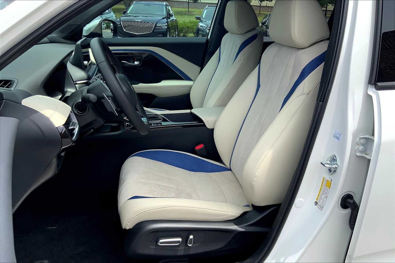 New 2025 Platinum White Pearl Acura w/A-Spec Package image 17