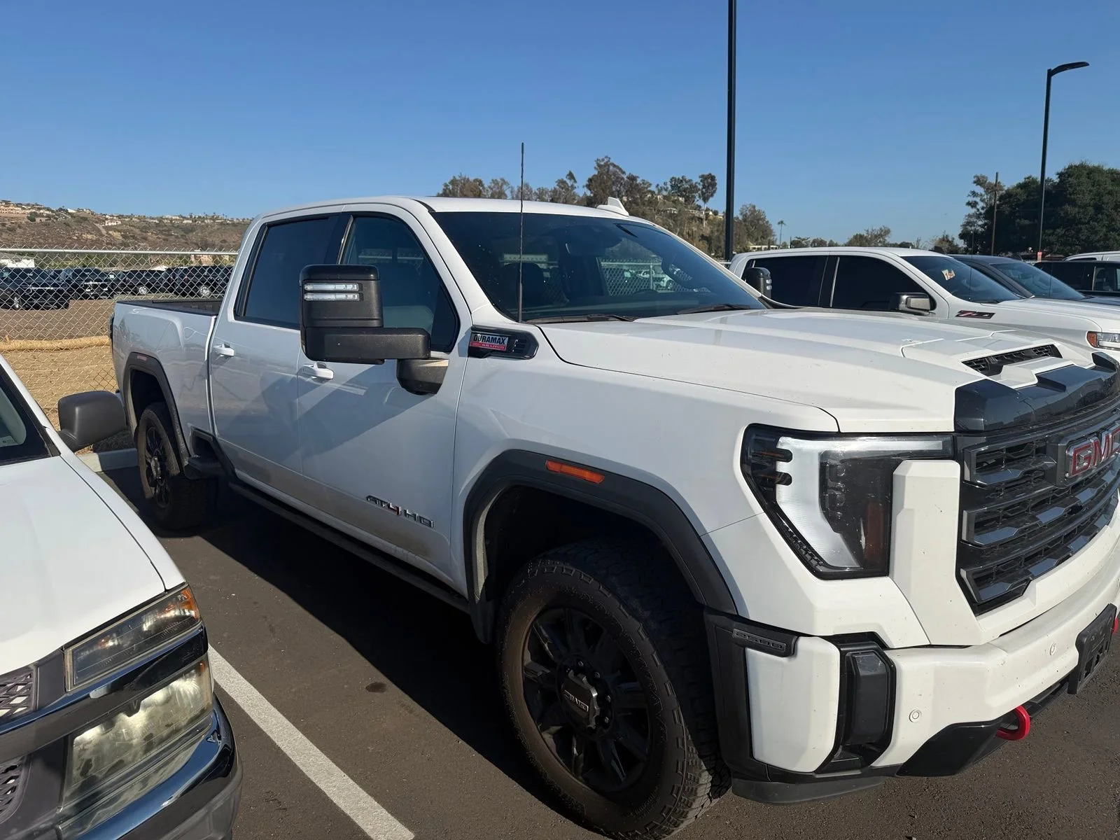 2024 GMC Sierra 4WD Crew Cab Standard Box AT4's photo