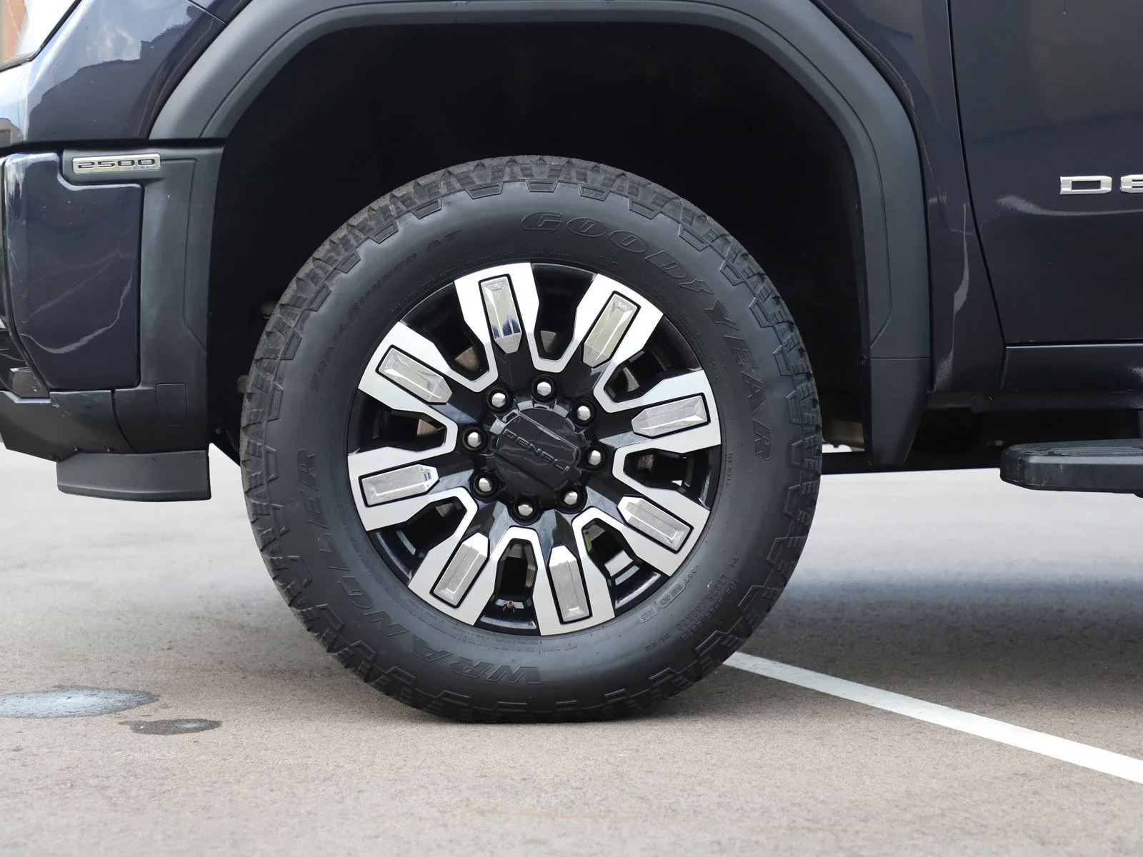 Used 2024 Titanium Rush Metallic GMC Denali image 27